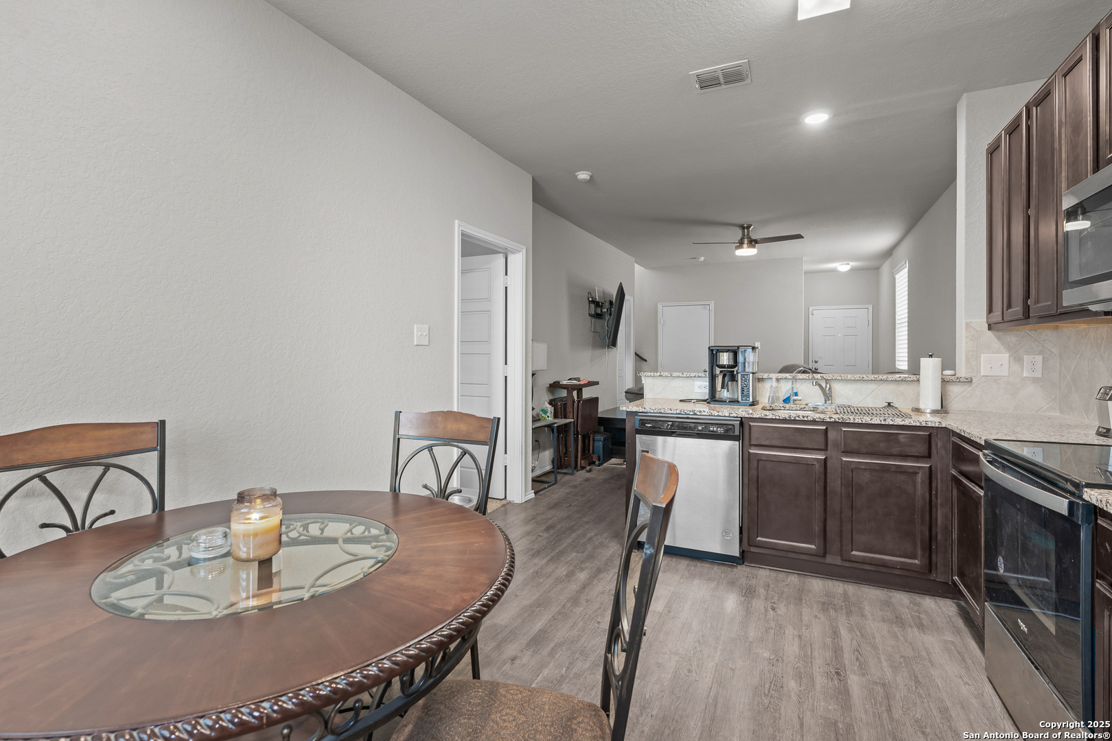 10573 Green Lake San Antonio TX 78223