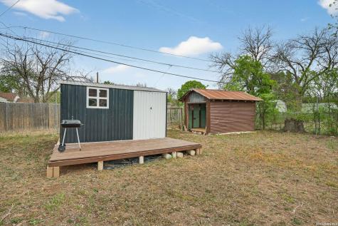 303 Winburn Avenue Schertz TX 78154