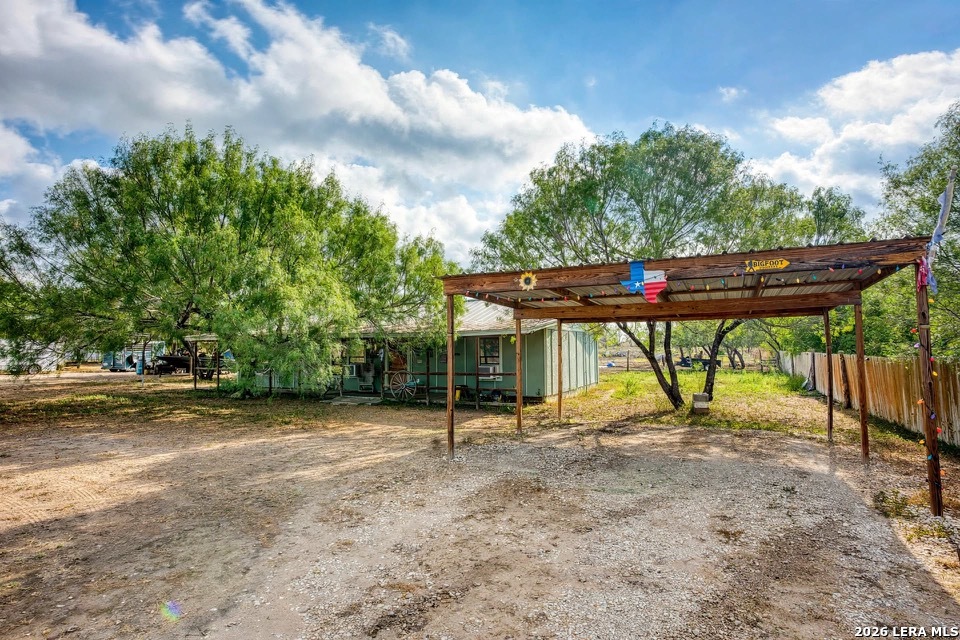 6820 Coughran Road Pleasanton TX 78064