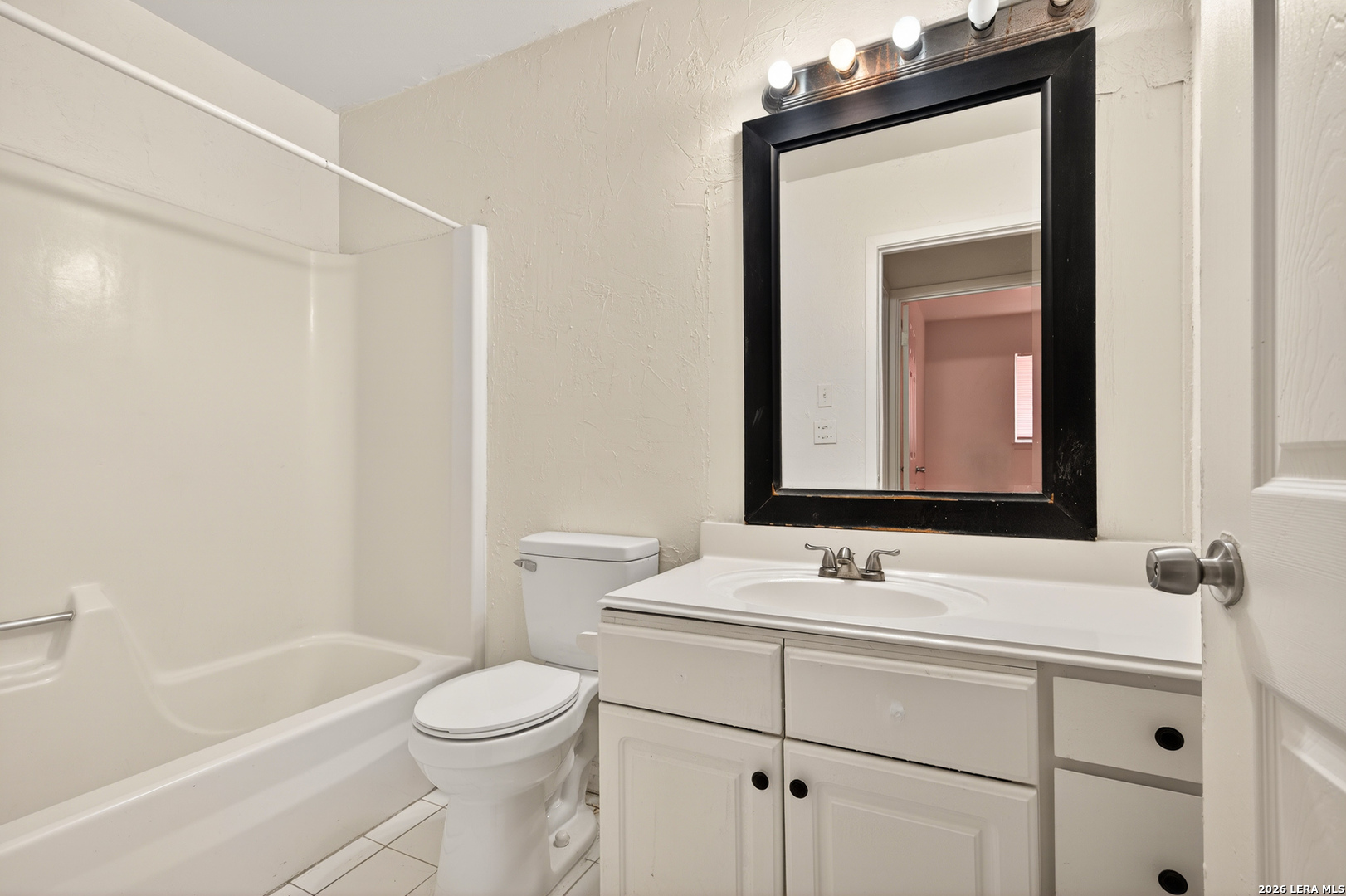 5958 Midcrown San Antonio TX 78218