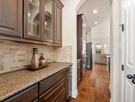 27211 Smokey Chase Boerne TX 78015