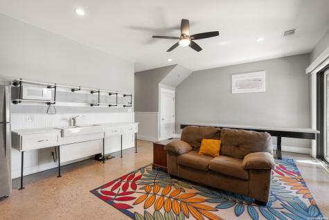 926 Scenic Kingsland TX 78639