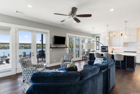 926 Scenic Kingsland TX 78639