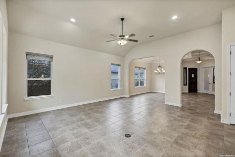 415 Tranquil Oak San Antonio TX 78260