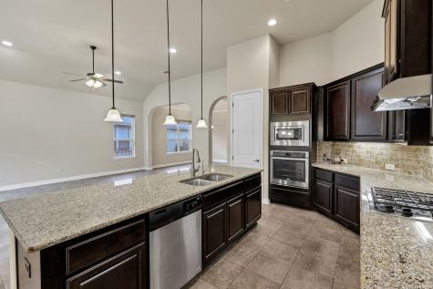 415 Tranquil Oak San Antonio TX 78260
