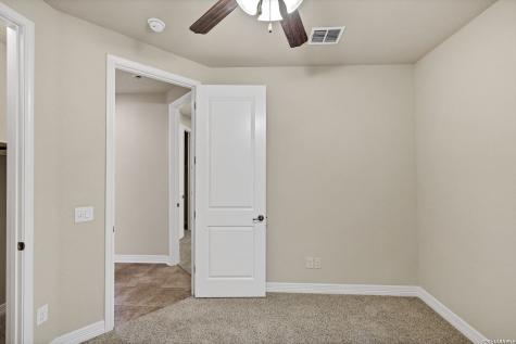 415 Tranquil Oak San Antonio TX 78260