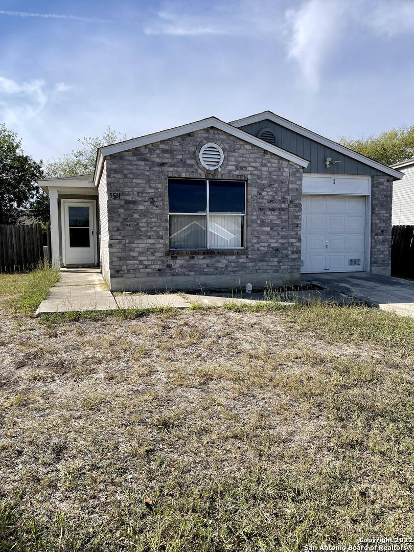 5511 Roanwood San Antonio TX 78244