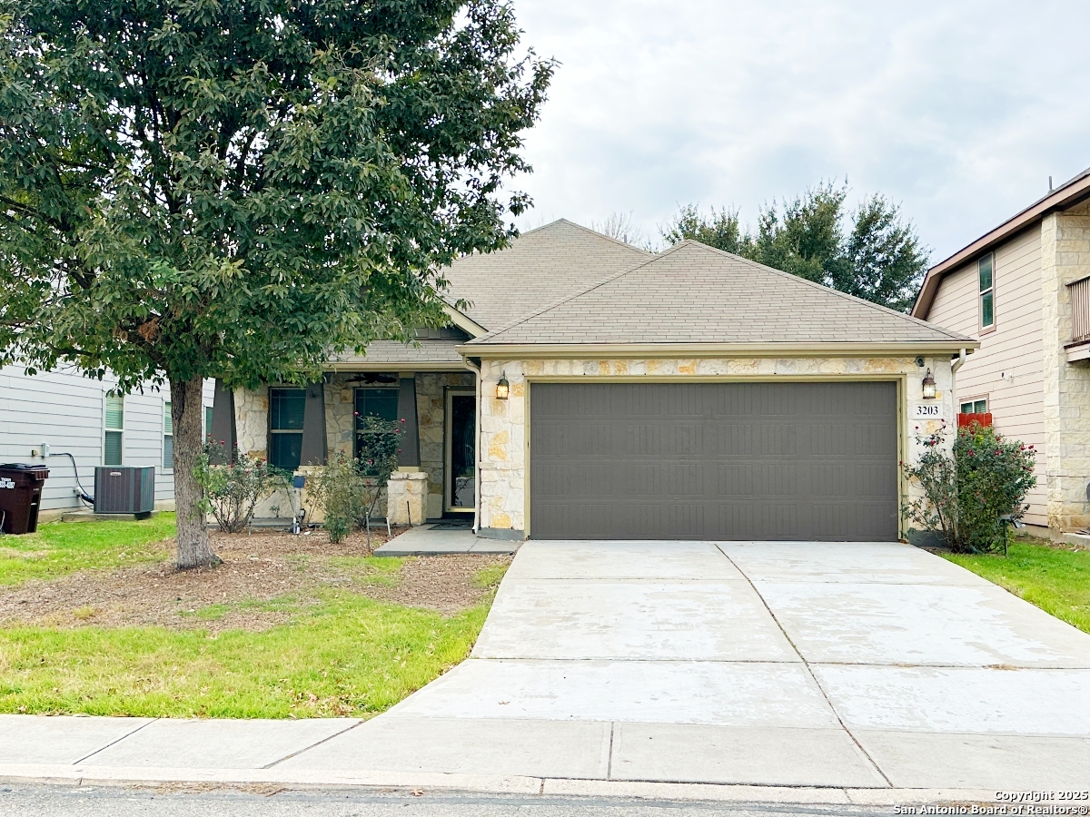 3203 Candleside Drive San Antonio TX 78244