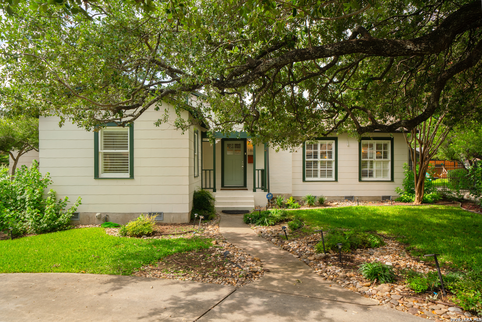 180 Claywell Drive Alamo Heights TX 78209