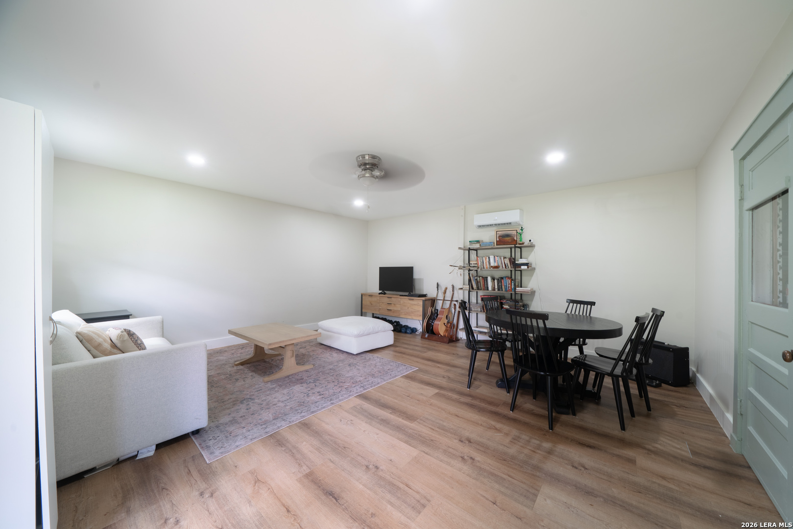 180 Claywell Drive Alamo Heights TX 78209