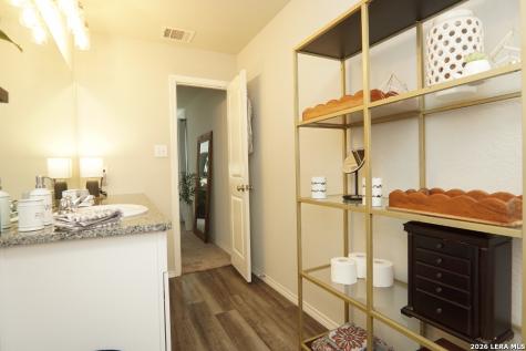 4231 Mesa Cove San Antonio TX 78237