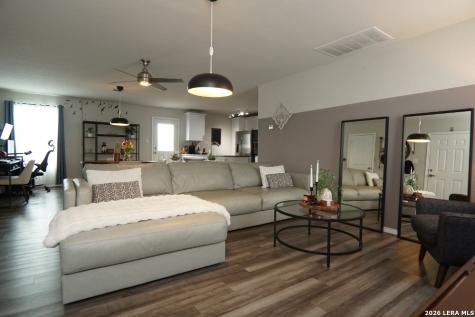 4231 Mesa Cove San Antonio TX 78237