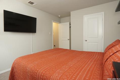 4231 Mesa Cove San Antonio TX 78237