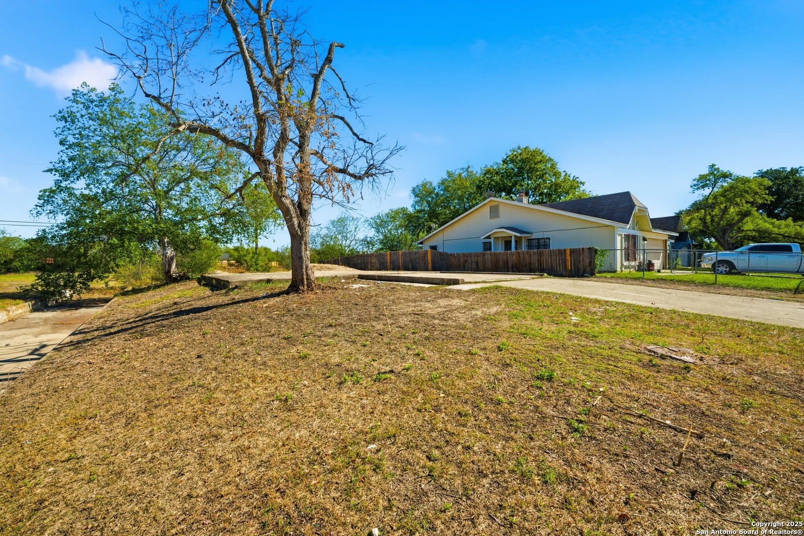 8802 Catalina Bay Drive San Antonio TX 78242