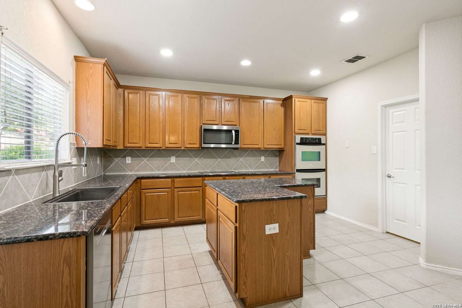 404 Circle Star Road Schertz TX 78154