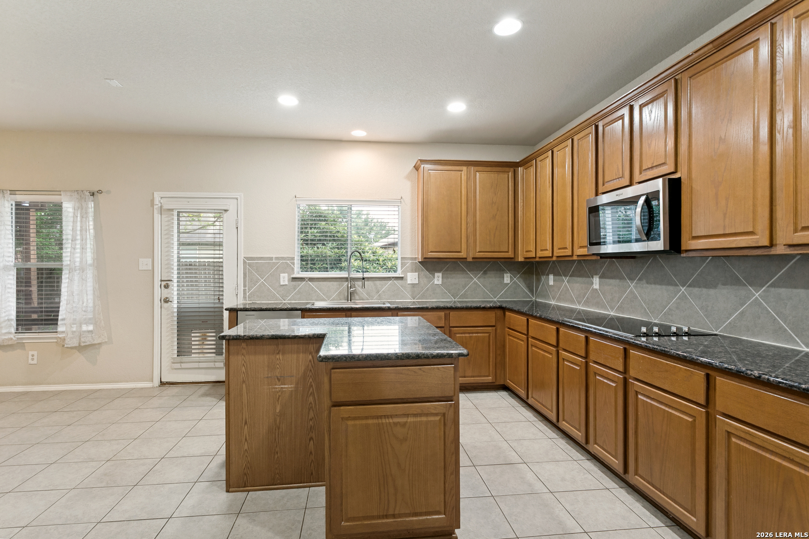 404 Circle Star Road Schertz TX 78154