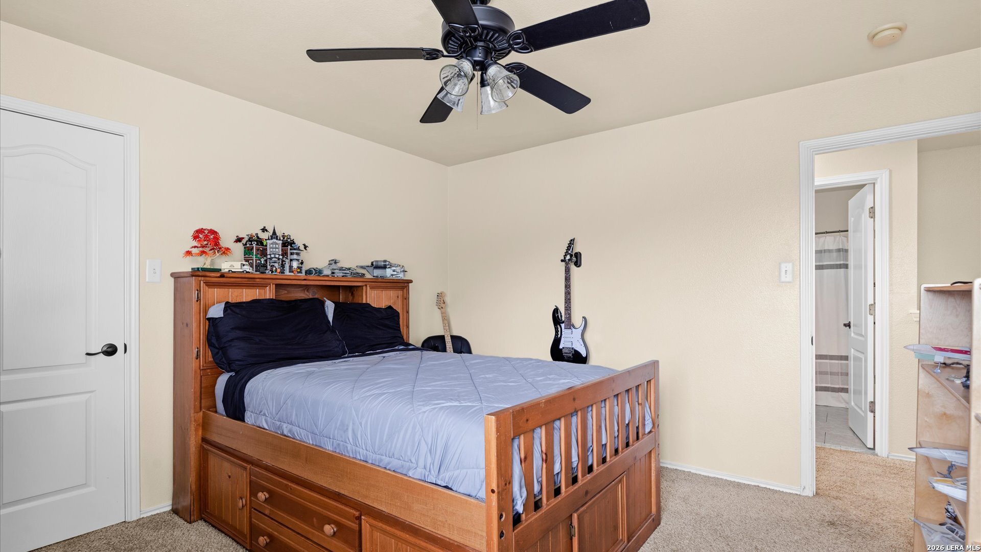 1015 Tiger Path San Antonio TX 78251