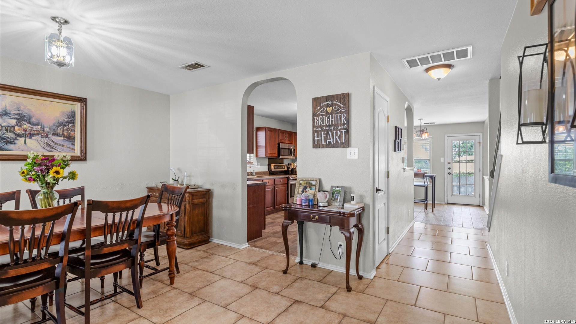 1015 Tiger Path San Antonio TX 78251