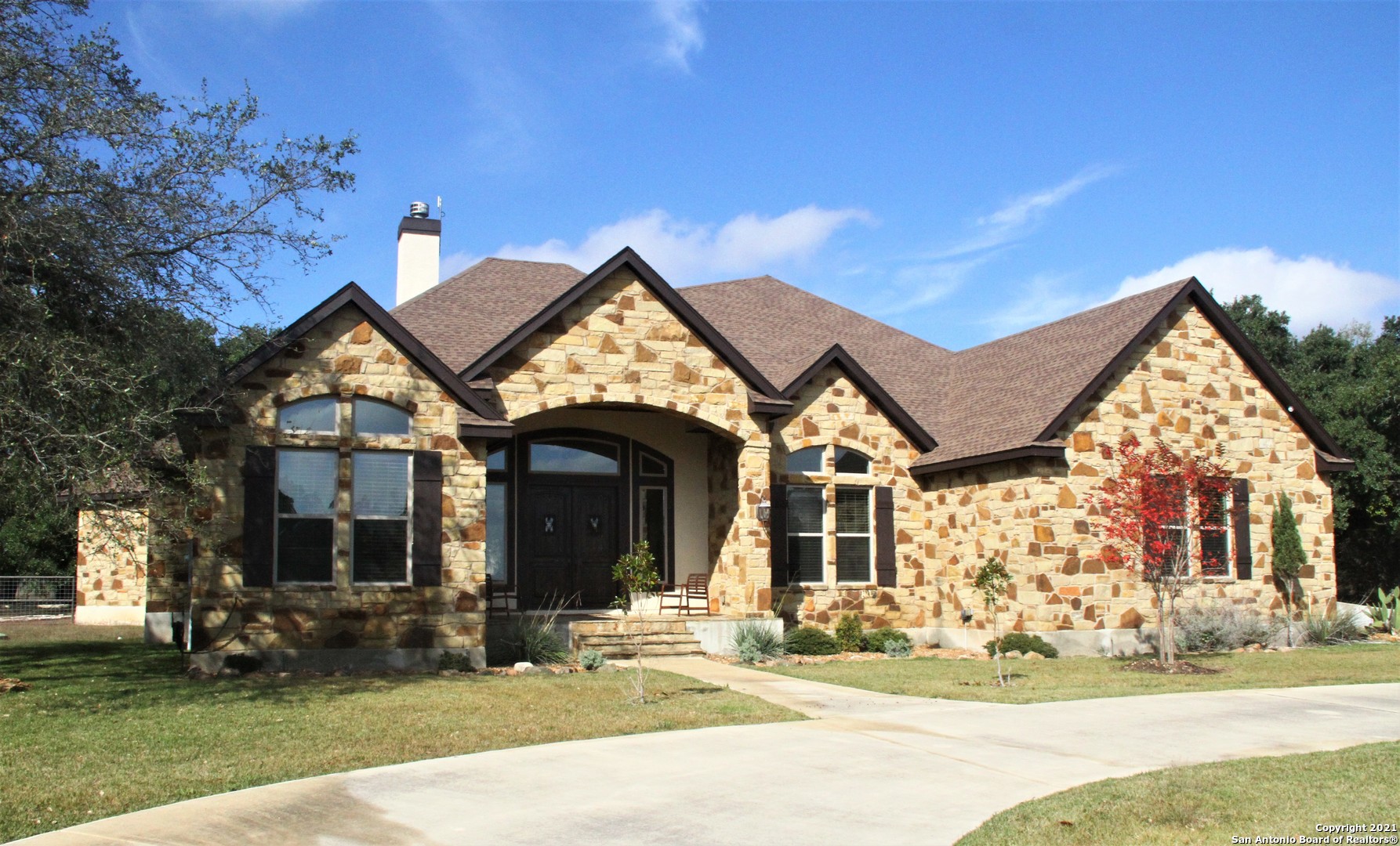 1191 Horseshoe Falls Bandera TX 78003
