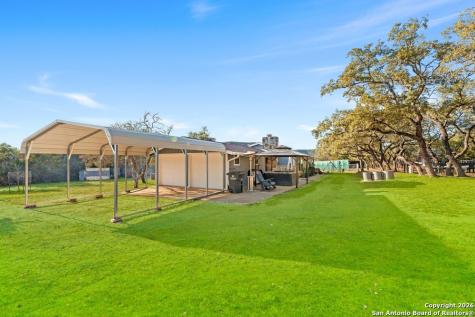 277 W Bear Springs Pipe Creek TX 78063