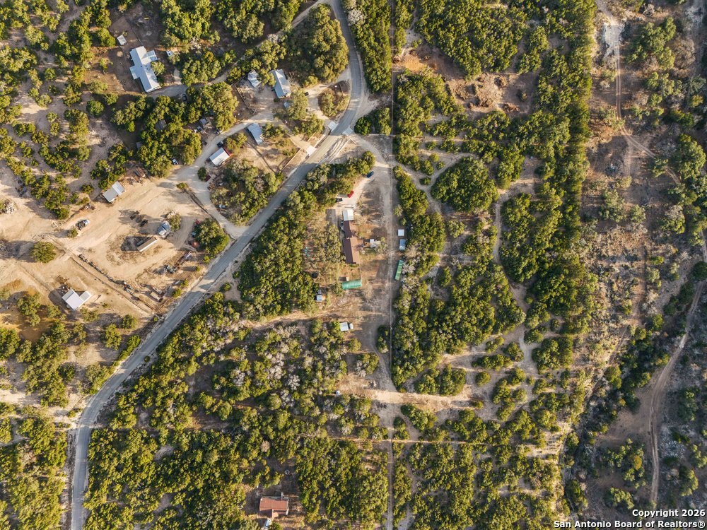 277 W Bear Springs Pipe Creek TX 78063