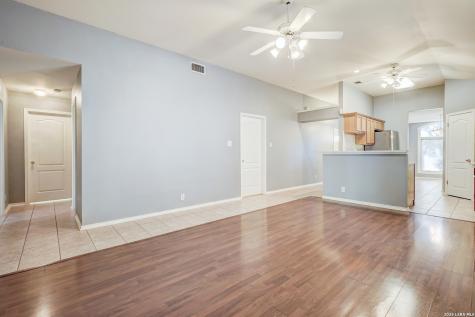 6003 Woodway San Antonio TX 78249