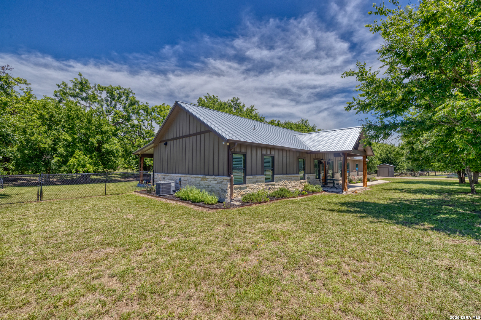 863 Flatrock Circle Leakey TX 78873