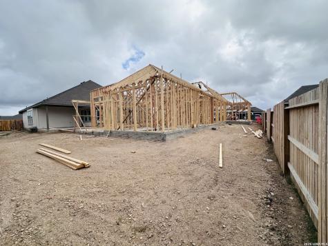 3712 Moru Oak Drive Seguin TX 78155