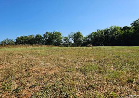 1593 11th Street Floresville TX 78114