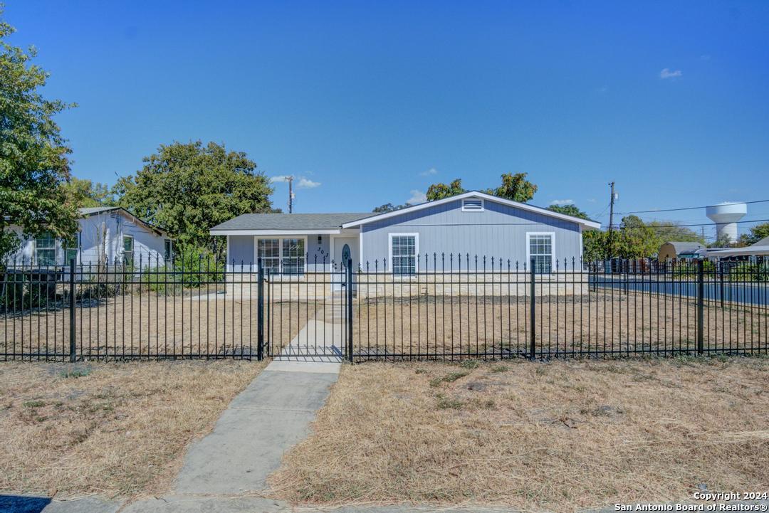 303 Demya Drive San Antonio TX 78227