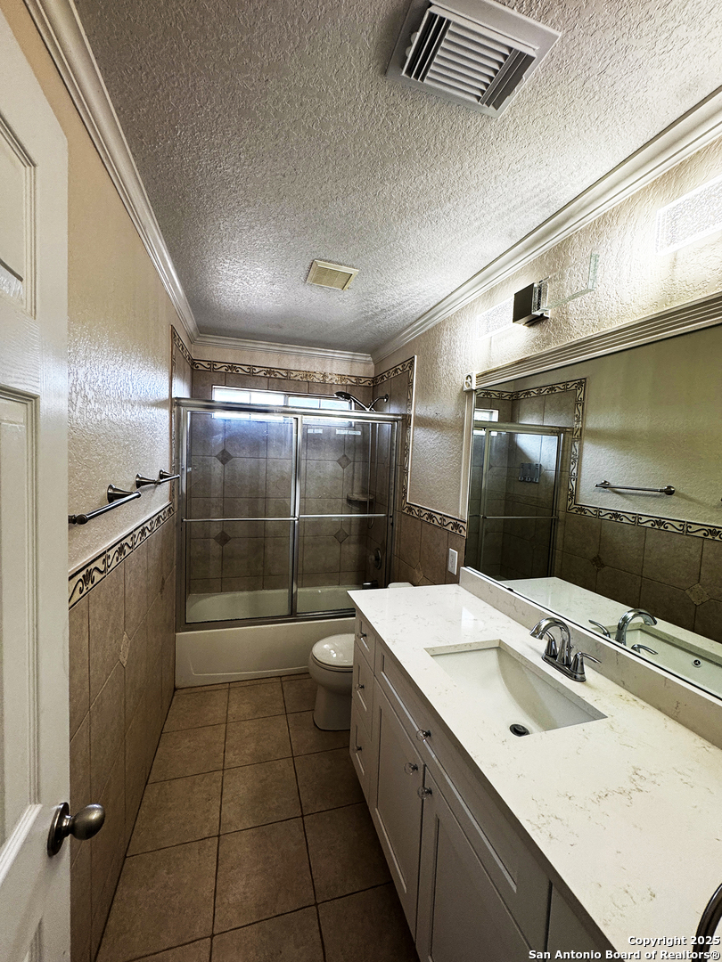 21427 Bubbling San Antonio TX 78259