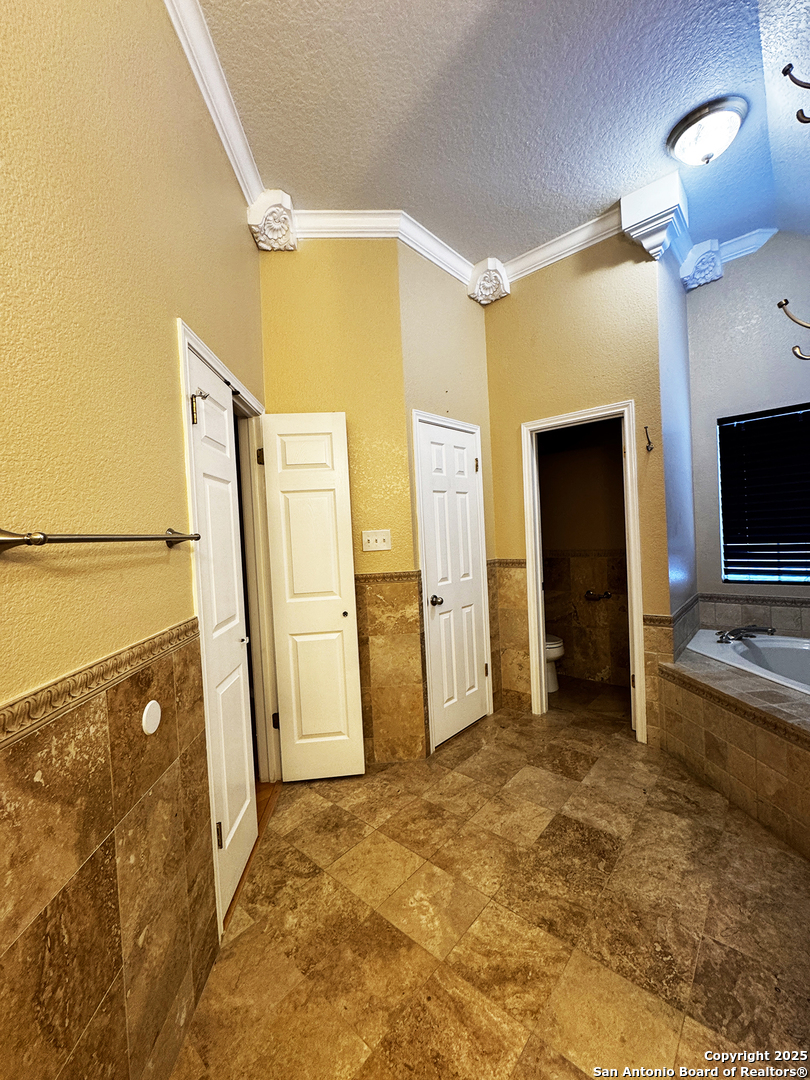 21427 Bubbling San Antonio TX 78259
