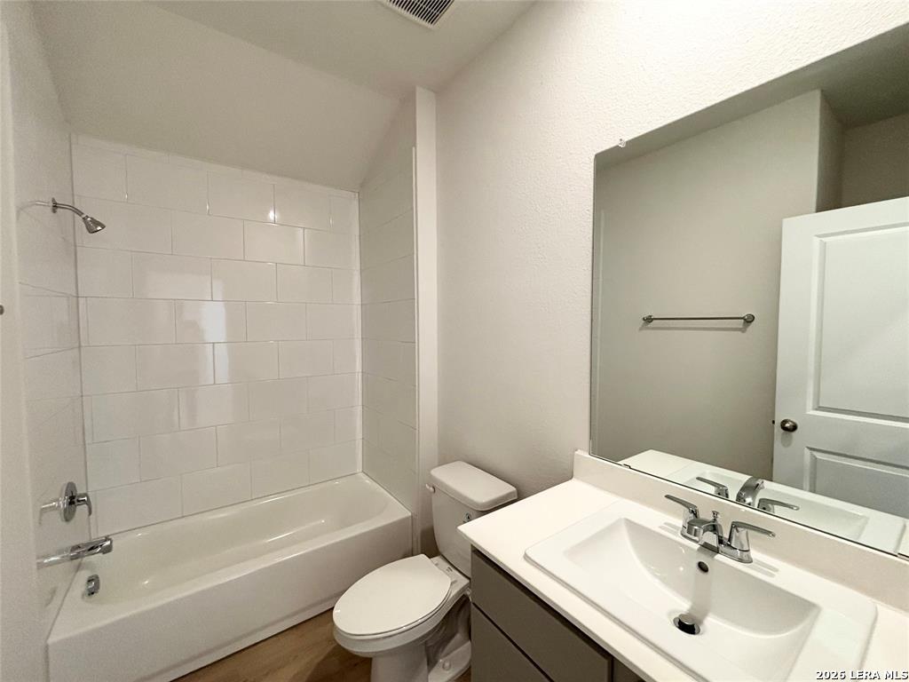 415 Salamander San Marcos TX 78666