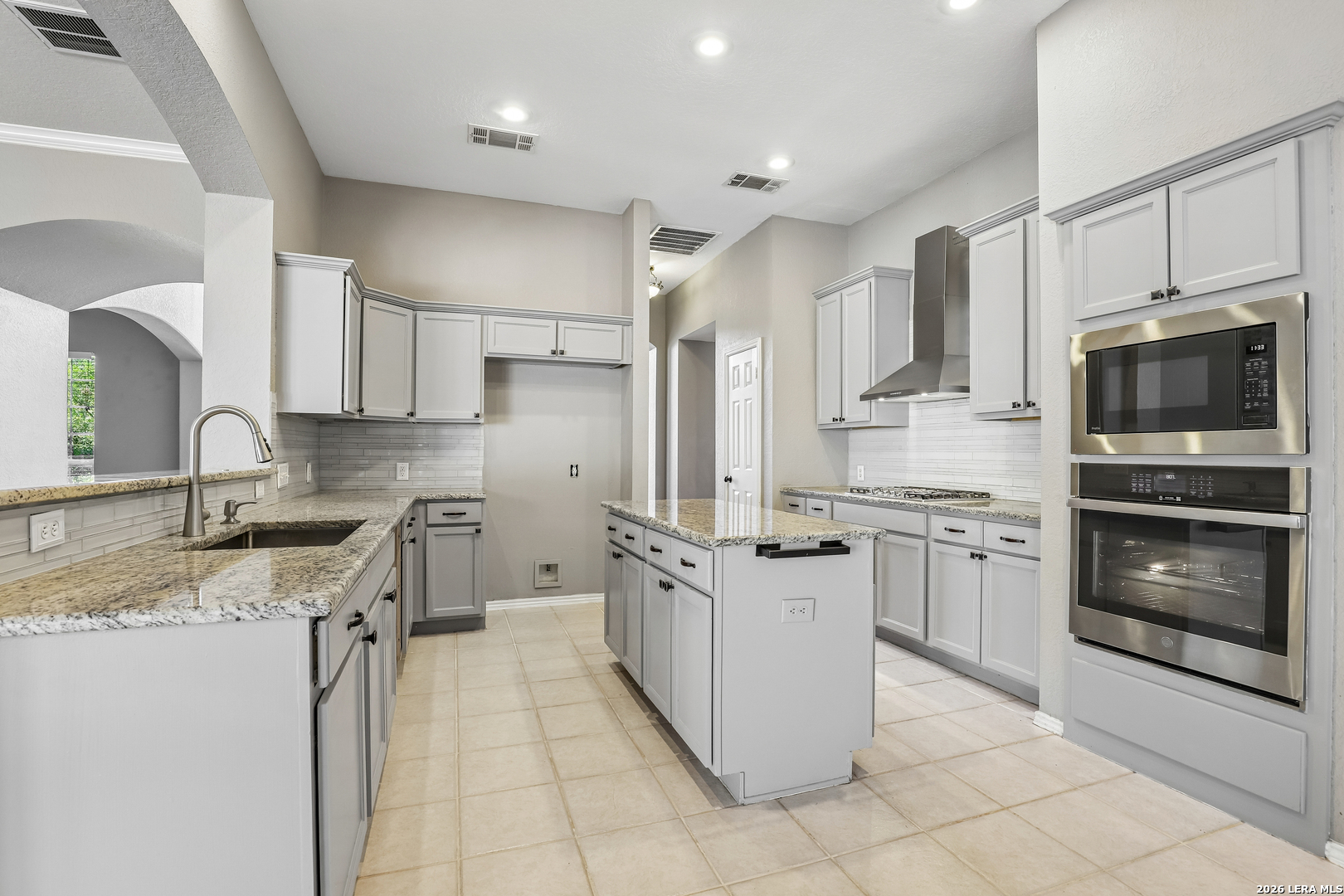 19519 Azure Oak San Antonio TX 78258