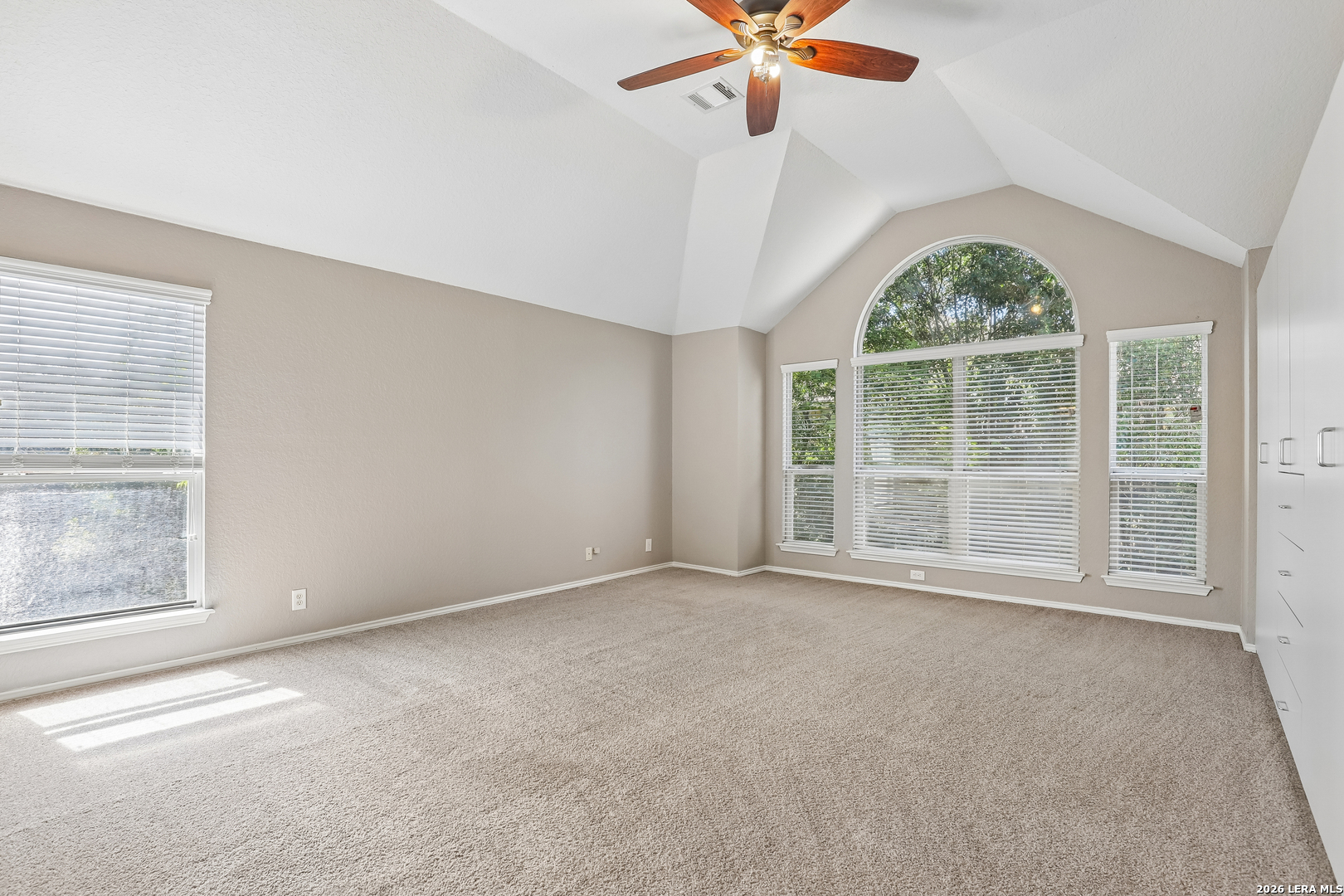 19519 Azure Oak San Antonio TX 78258
