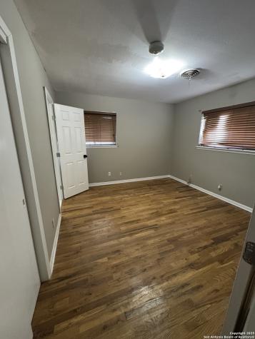 4414 Hall Park San Antonio TX 78218