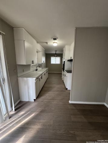 4414 Hall Park San Antonio TX 78218