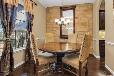 25526 Wesley Park San Antonio TX 78261