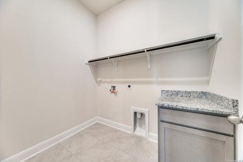 1114 Aidenbaum San Antonio TX 78260