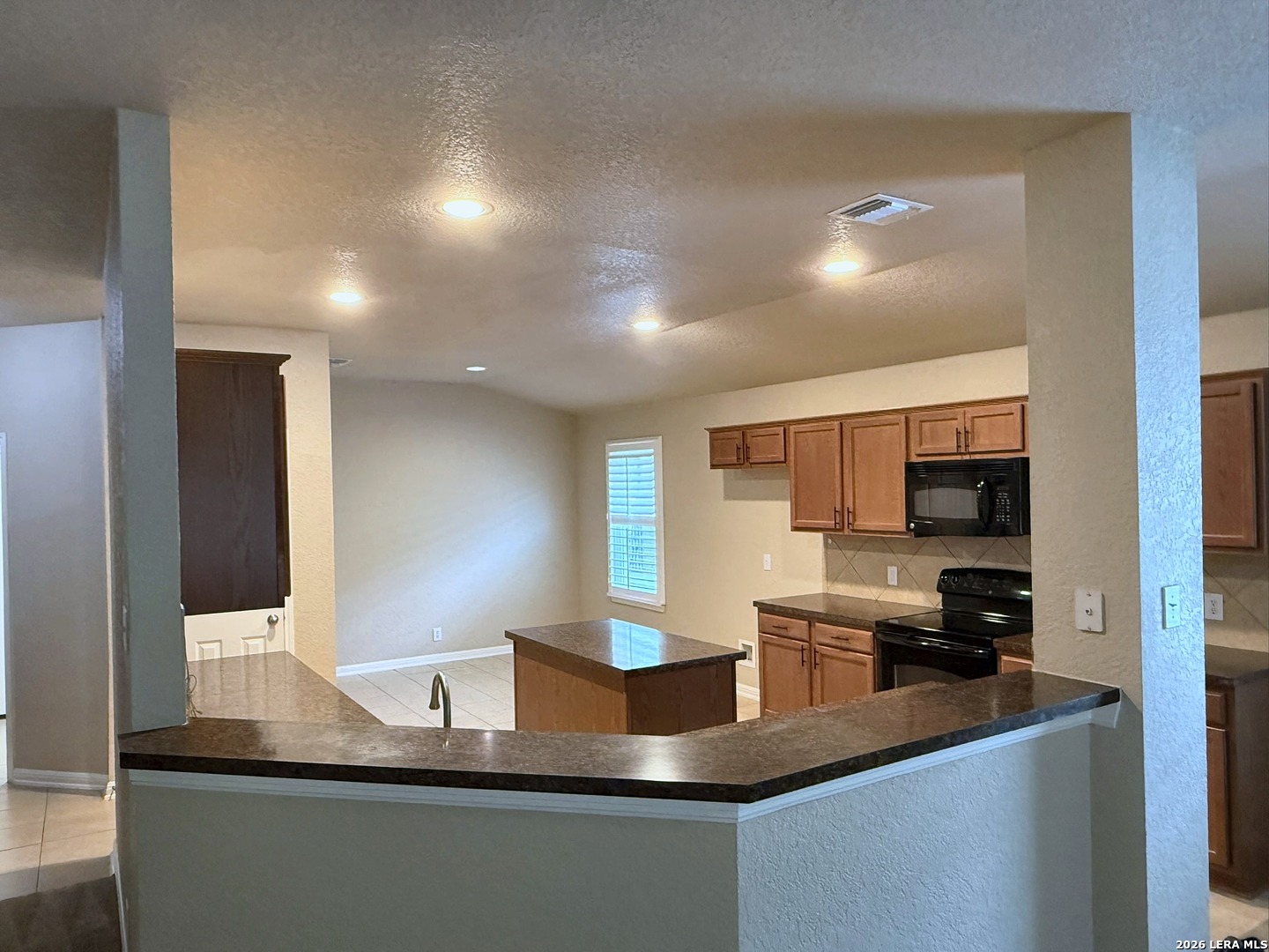 6609 Charles Field Leon Valley TX 78238