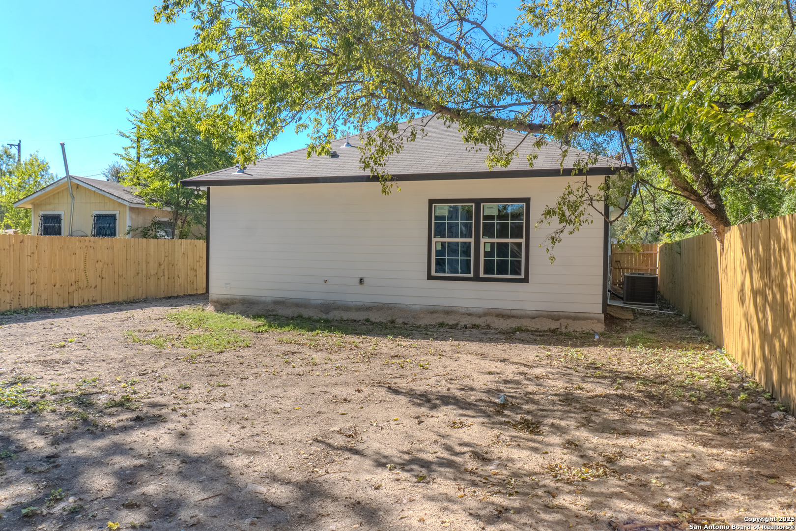 216 S San Augustine Avenue San Antonio TX 78237