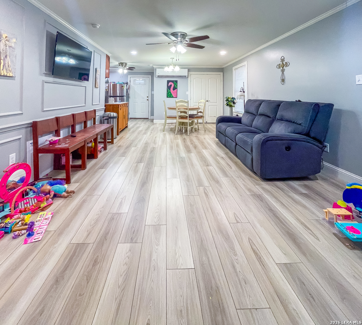 2815 Orange Lane Beeville TX 78102