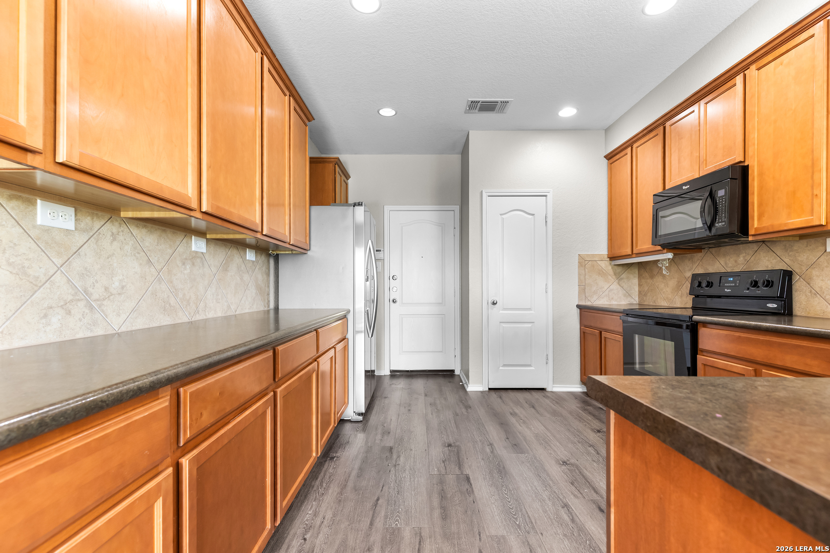 6811 Dulce Meadow San Antonio TX 78252