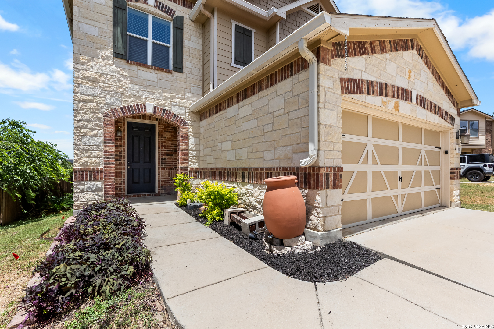 6811 Dulce Meadow San Antonio TX 78252
