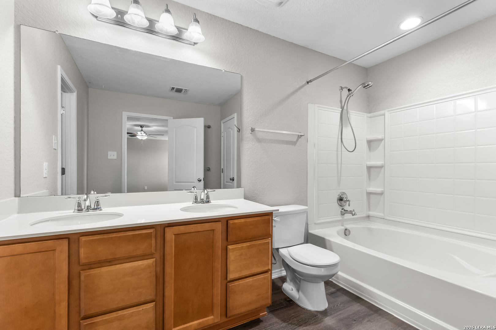 6811 Dulce Meadow San Antonio TX 78252