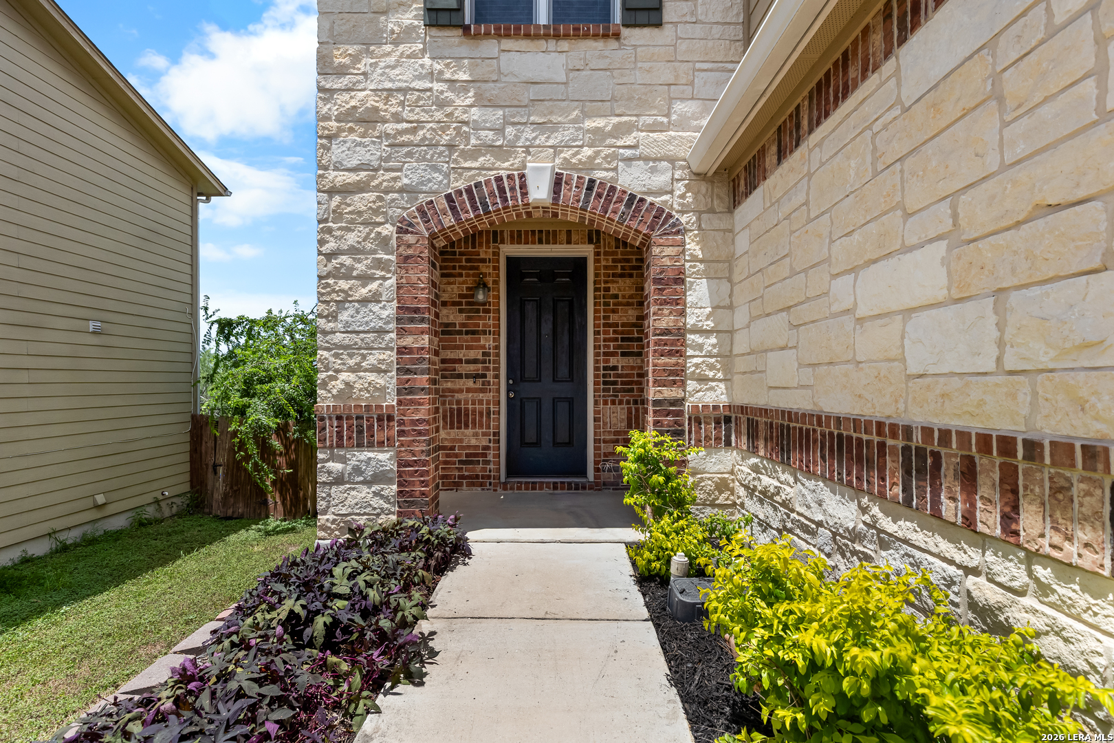 6811 Dulce Meadow San Antonio TX 78252