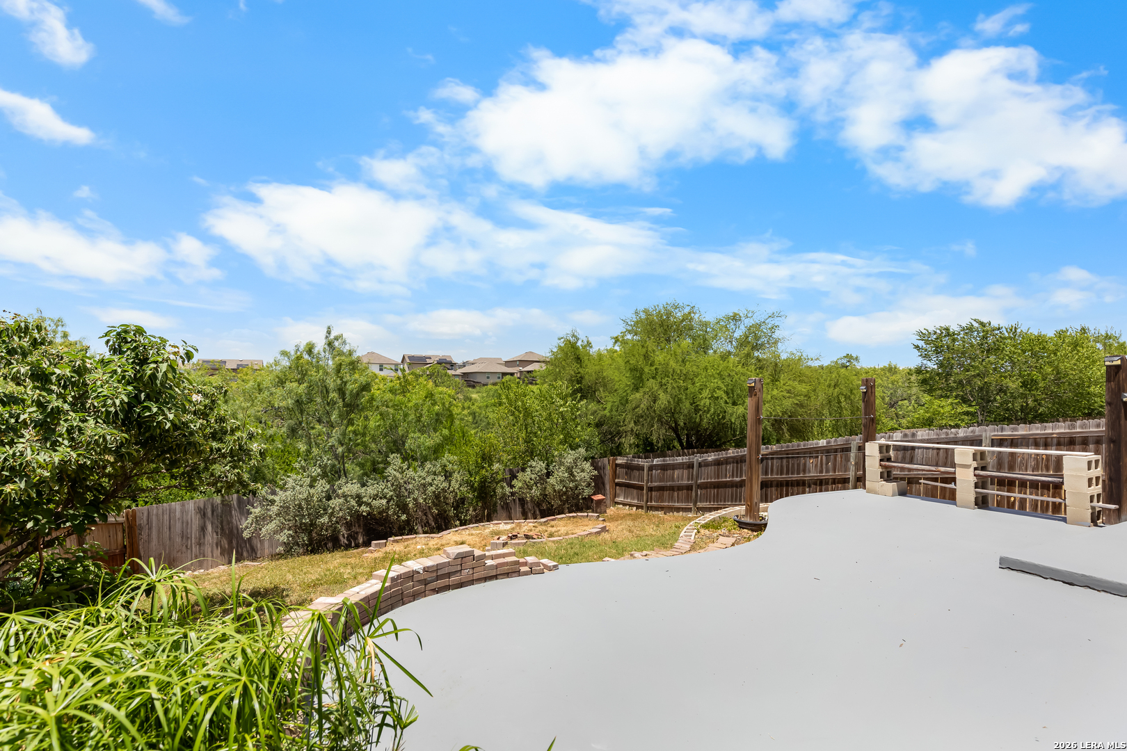 6811 Dulce Meadow San Antonio TX 78252