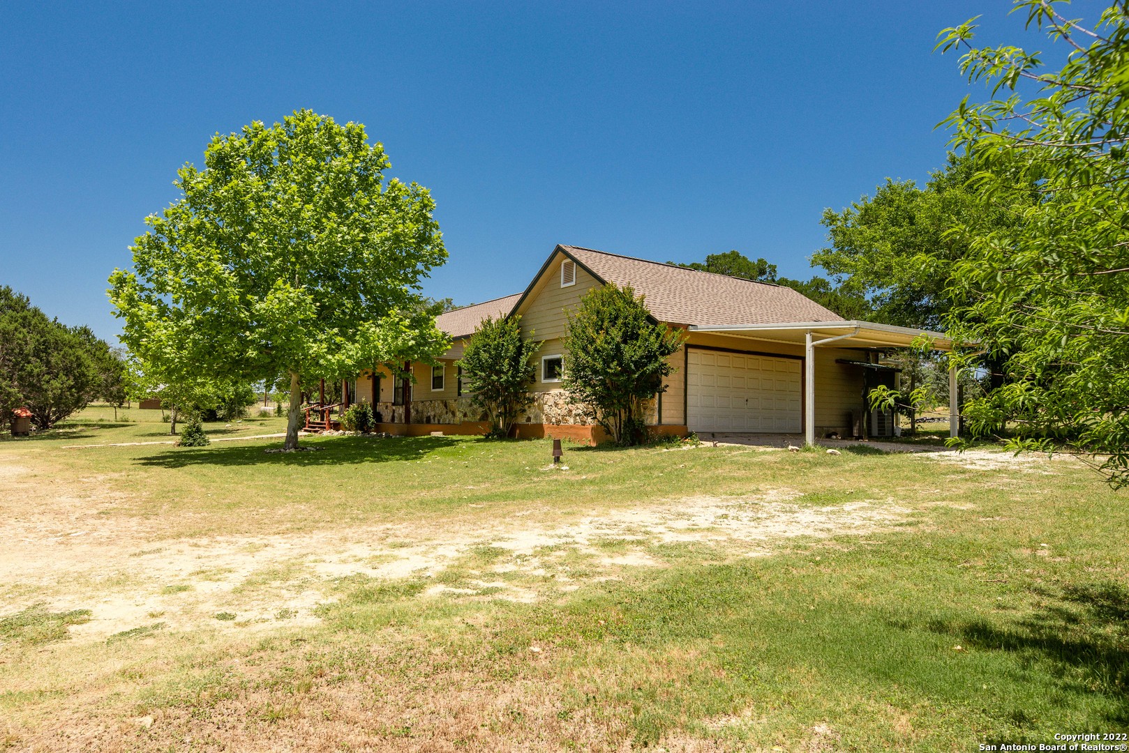 191 Carpers Trail Fischer TX 78623