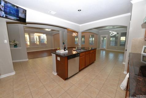 2402 Cortona Mist San Antonio TX 78260
