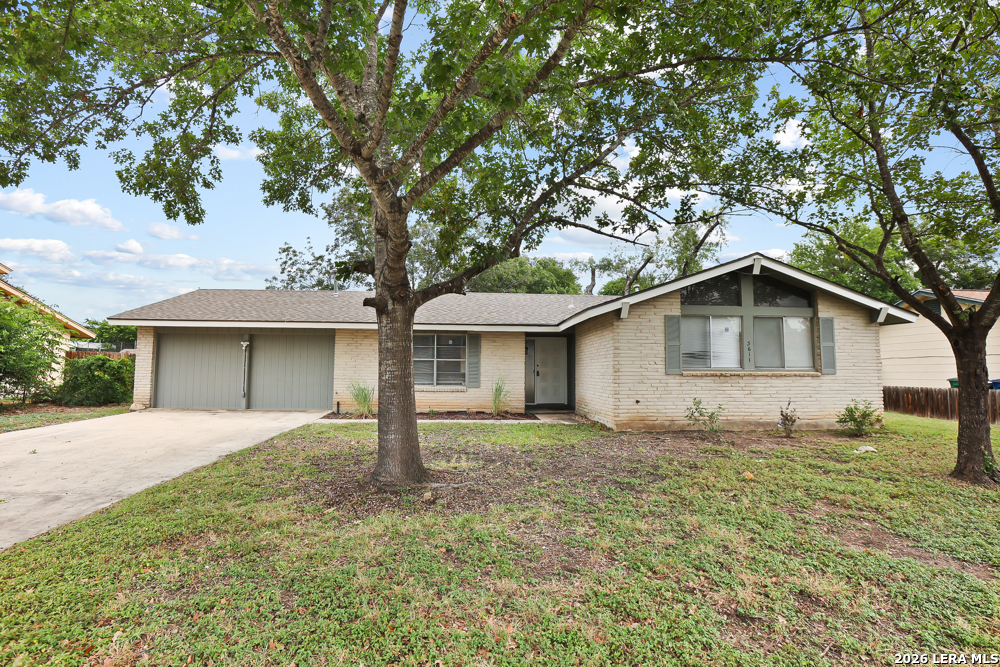 5611 Sir Gareth Drive San Antonio TX 78218